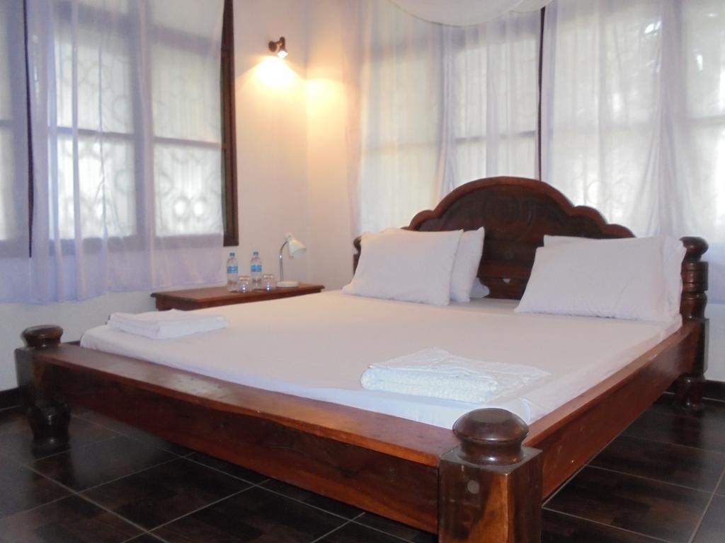 Pumzika Hotel Dar es Salaam Exterior photo